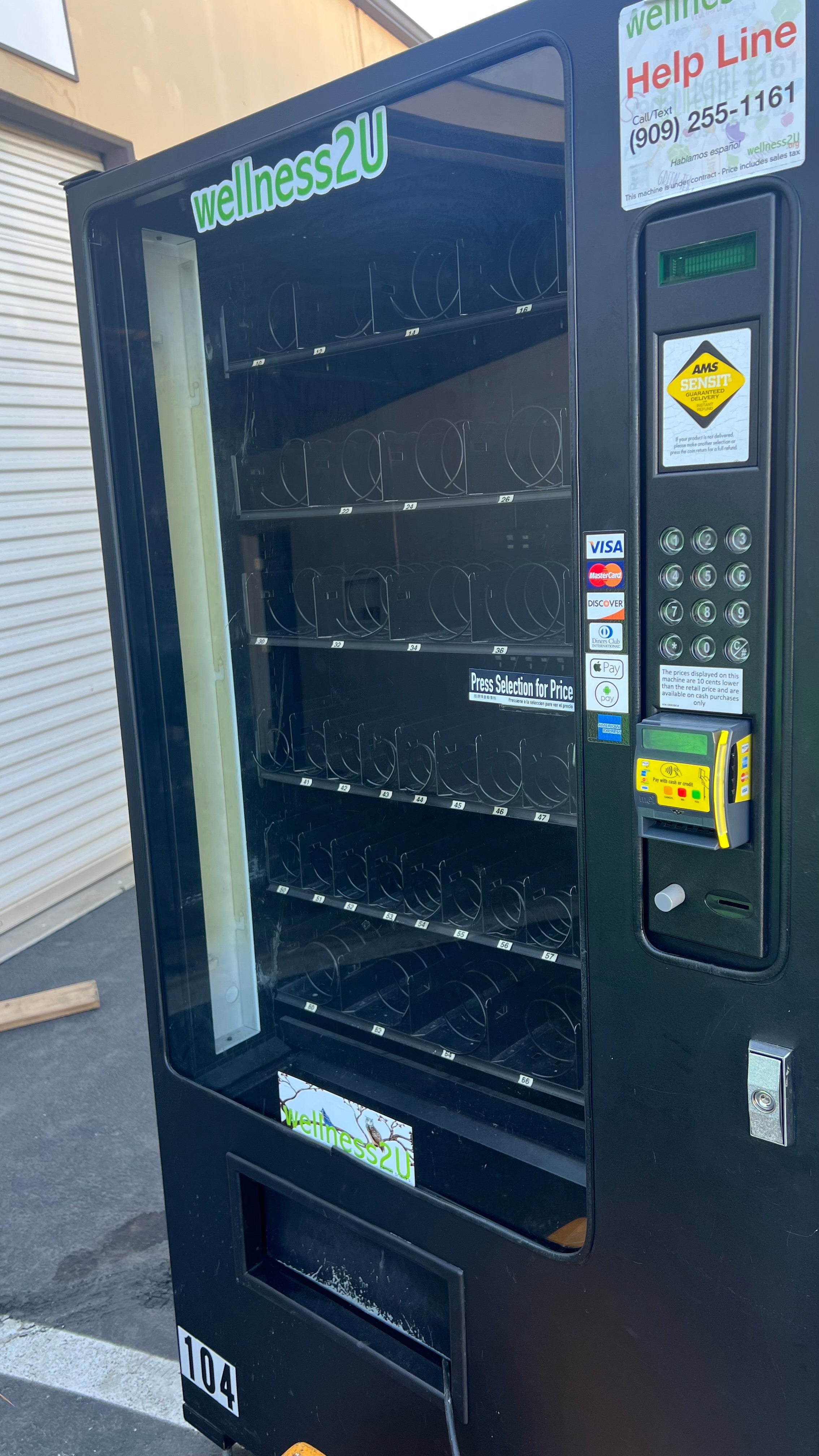 AMS Sensit 2 Combo Vending Machine Refrigerated Combo Snack/ Beverage