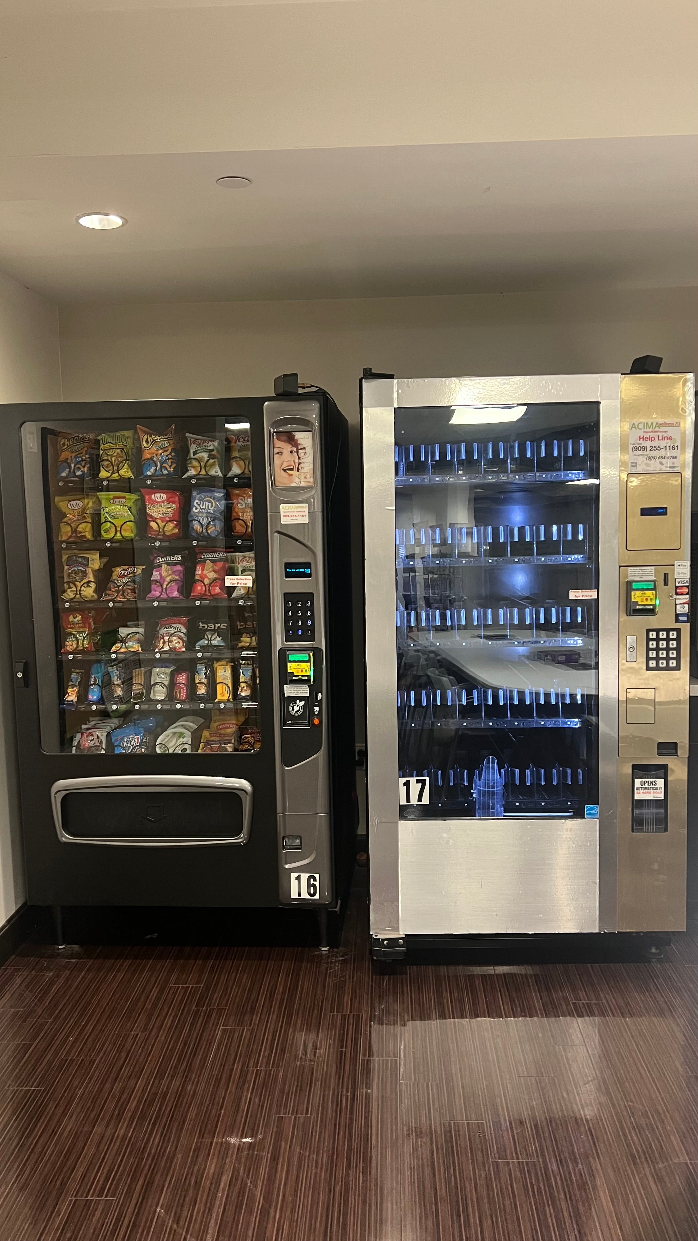 Royal RVV500 Silver Beverage Vending Machine Refrigerated
