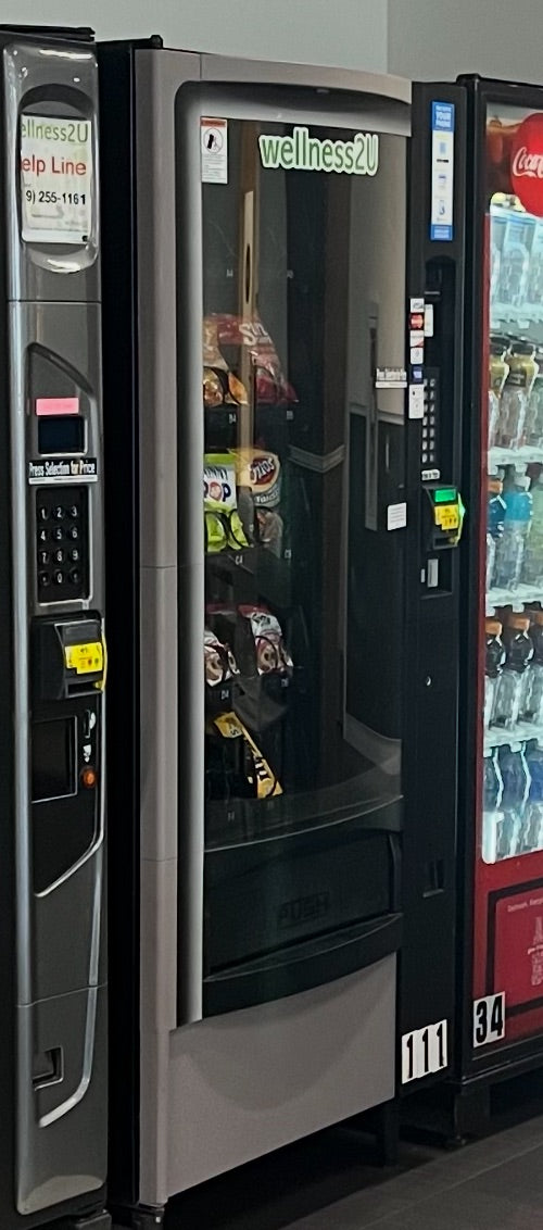 Crane National 167 Millenia 4-wide 168 Snack Vending Machine